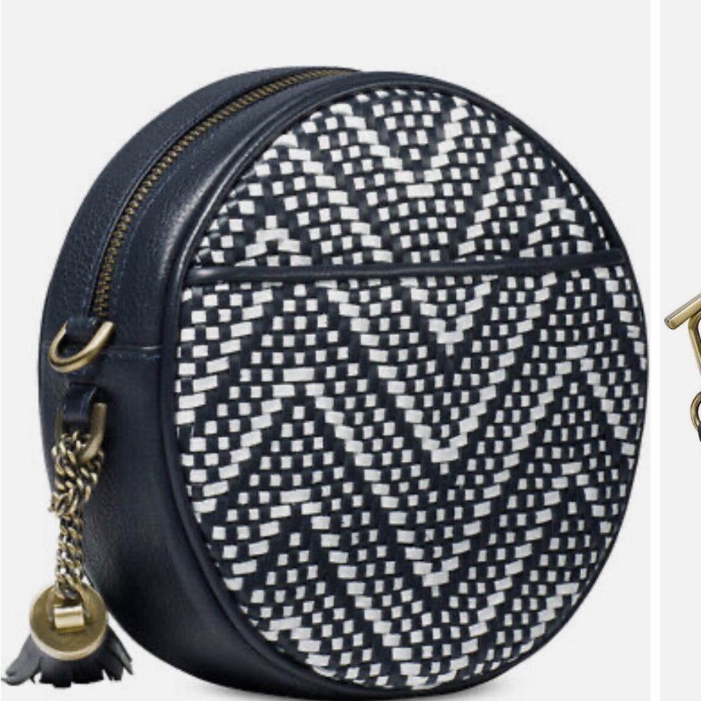 Michael Kors circle woven  chevron canteen crossbody